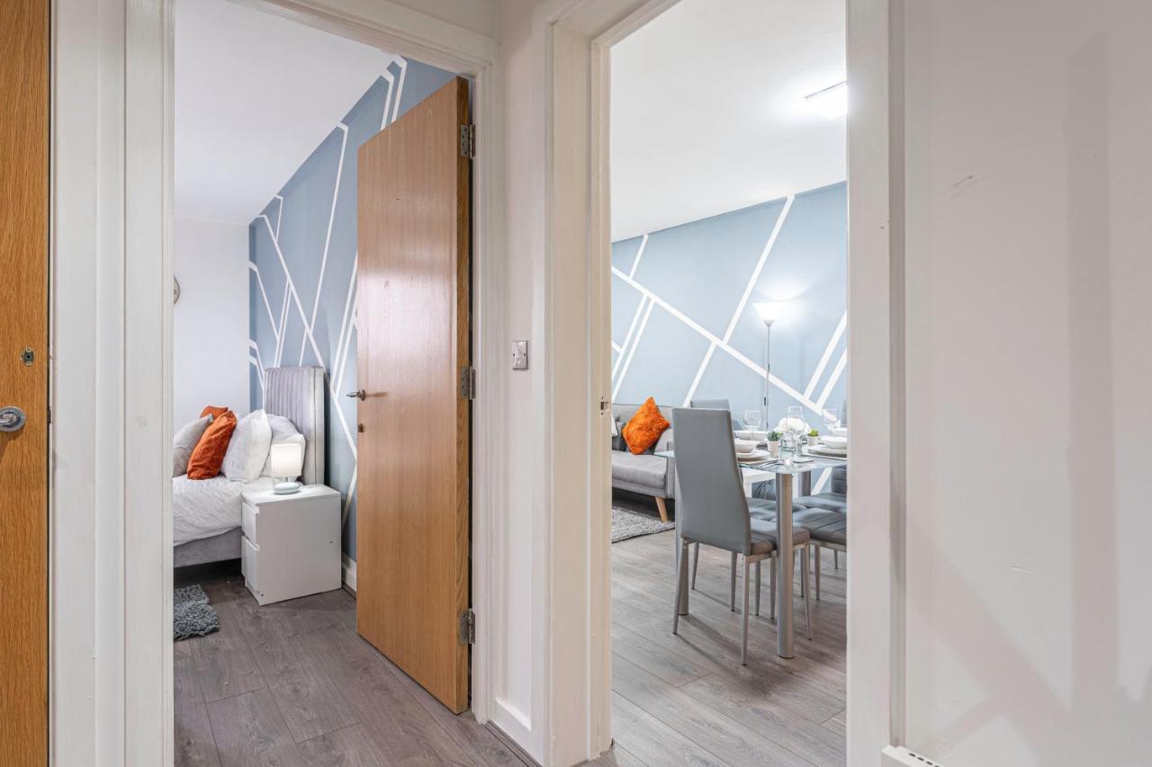 Jkg Property Solutions Presents Cosy City Apartment Coventry Exterior photo
